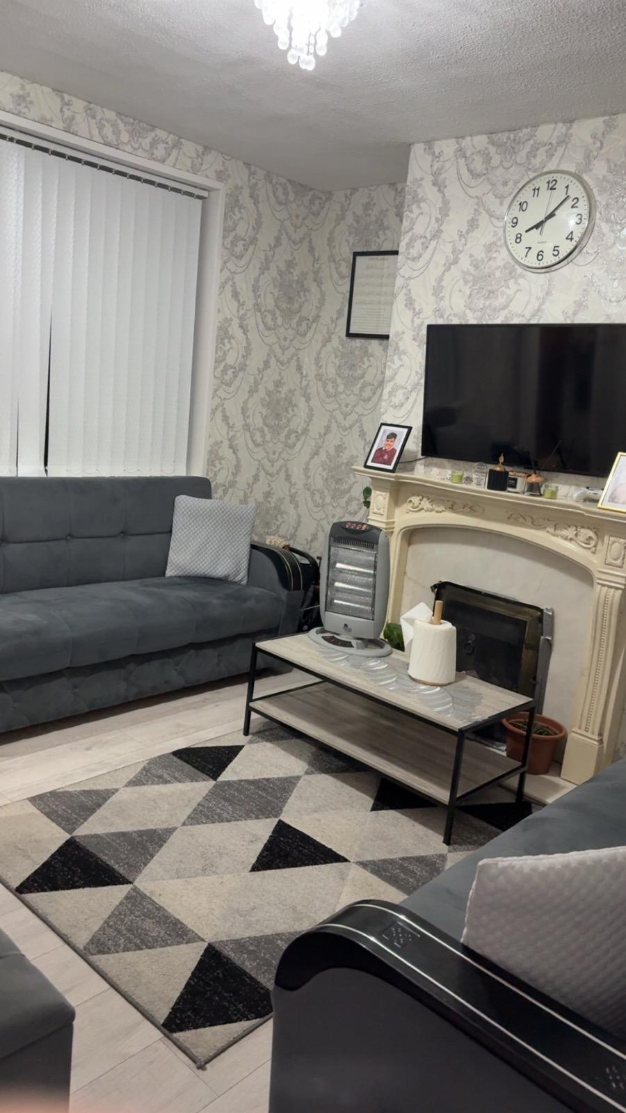 66e17e43-ab3f-412e-a74c-7ca53ae4c95b