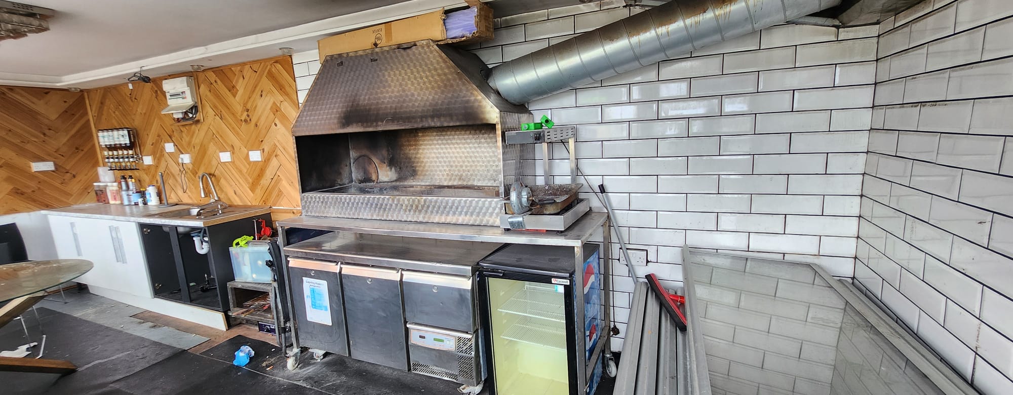 50138665-7cc1-43ca-a4fe-4c6da14cef67