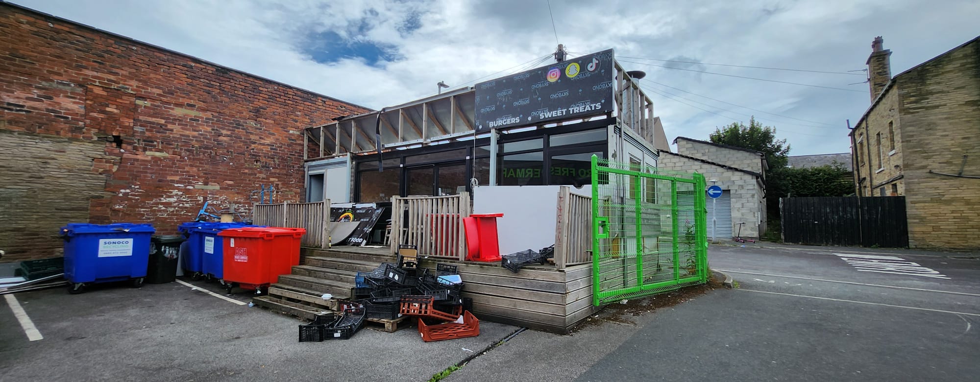 5e556860-4951-411c-89c8-329b0e0394f5